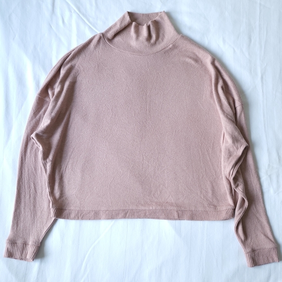 EXPRESS Mockneck Oversized Sweater - Picture 2 of 7